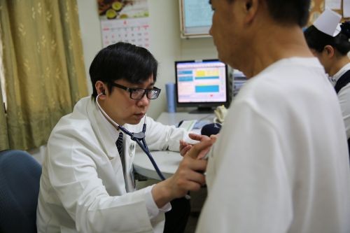 手術「心臟不停跳」 繞道開心獲重生