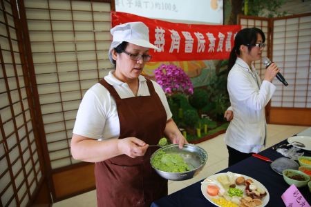 彩色丸子過立冬　寒熱有別才適合