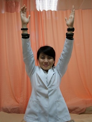 十分鐘長者起床操 分解動作