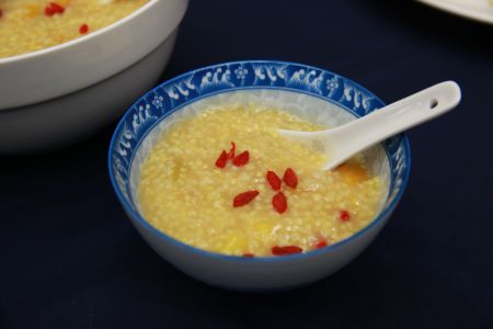 養生紅黏粥食材及成品