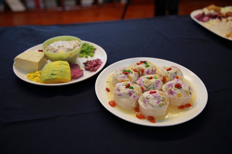 電鍋蔬食年菜食譜:蔬食佛跳牆、開運白玉蘿蔔盅