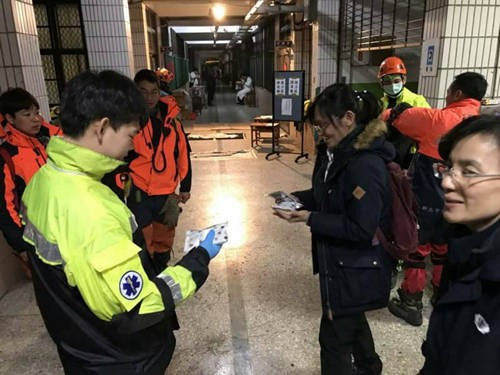 賑災中藥茶飲支援最前線　讓搜救不斷電