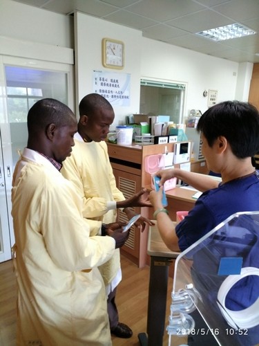 傳遞愛與善的種子！布吉納法索2醫療人員完成訓練