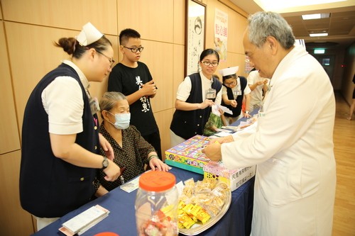 輕安居歡慶20周年　長者抗老培訓百顆種子