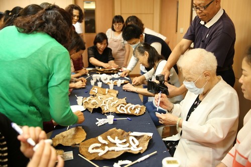 輕安居歡慶20周年　長者抗老培訓百顆種子