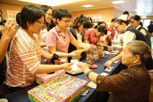 輕安居歡慶20周年　長者抗老培訓百顆種子