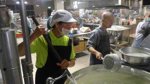 健康路跑「回歸心靈故鄉」　花蓮慈院歡慶３２歲