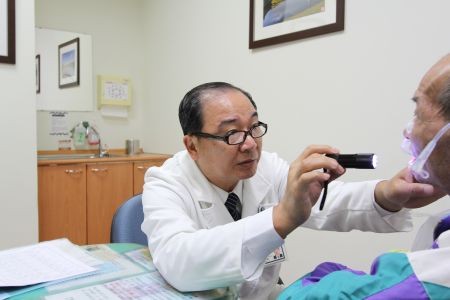 走到需要的地方　花蓮慈院許文林獲醫療奉獻獎