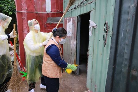 花蓮慈院歲末關懷大掃除　打造清潔健康新生活