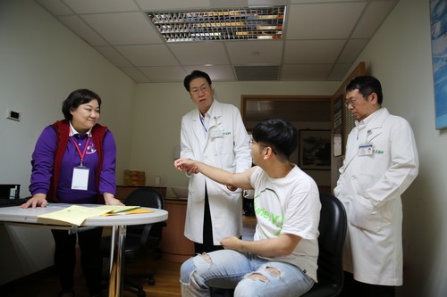 望聞問切實境模擬　花蓮慈院中醫OSCE闖通關