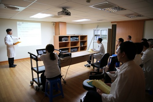 望聞問切實境模擬　花蓮慈院中醫OSCE闖通關