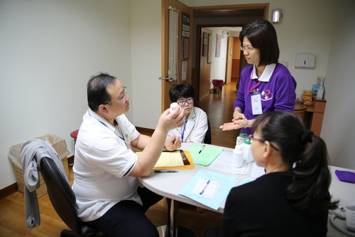 望聞問切實境模擬　花蓮慈院中醫OSCE闖通關