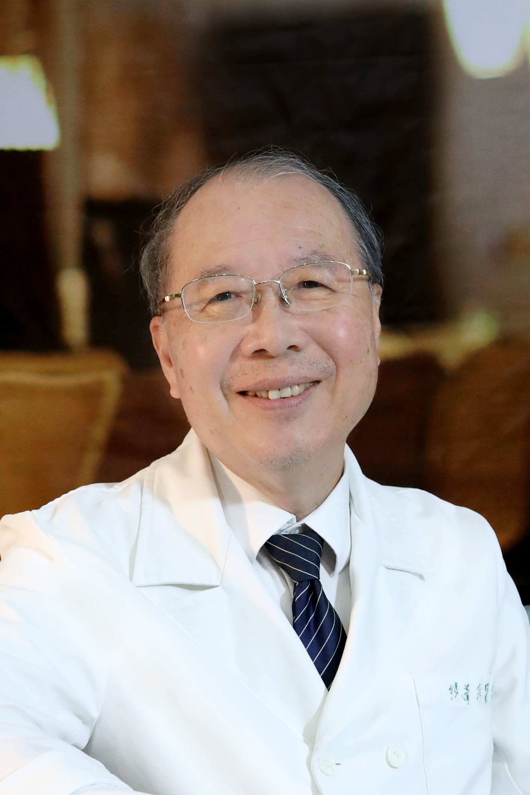 OOO醫師 陳華宗醫師