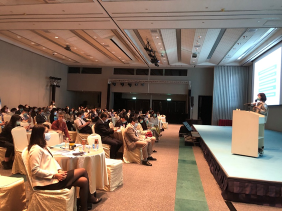 花蓮慈濟醫院朱芳瑤經理分享