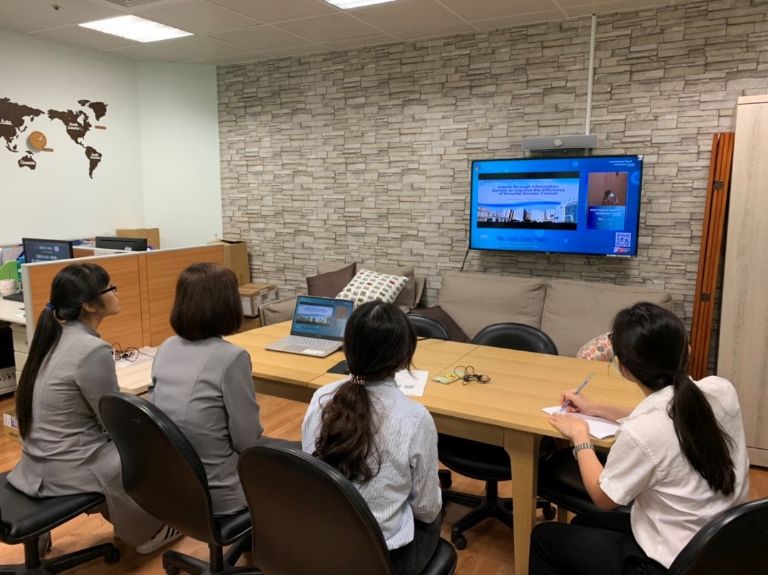 圖說：花慈國際醫學中心-新南向辦公室線上視訊，參與2020 智慧醫療國際論壇系列活動 III 【臺灣醫療服務與相關產業推廣說明】