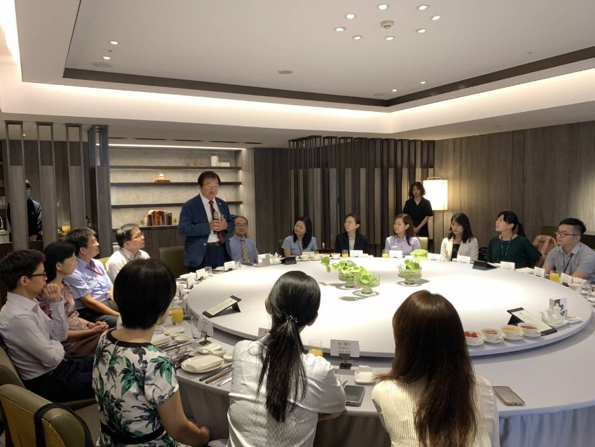 立委邱泰源於新南向人員健康服務中心暨一國醫中心專家座談會活動活動中演講