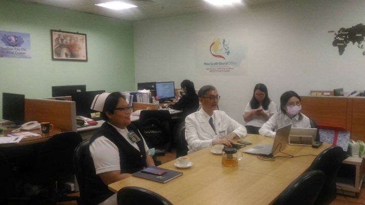 右圖：視訊活動現場。