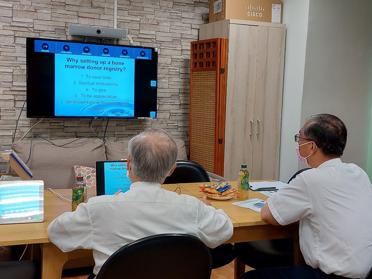 左圖：06/09講座活動現場。