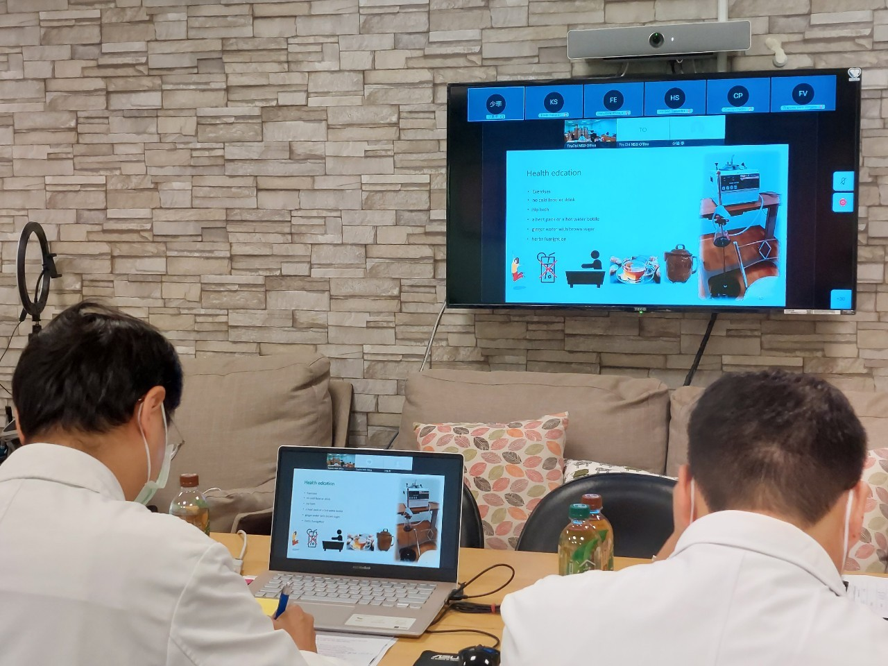 2021/09/30(四)新南向中醫藥暨針灸遠距進階跨國講座: Dysmenorrhea in TCM俞馨媛醫師擔任講者。