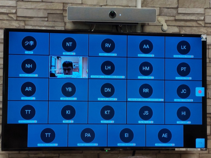 台大醫院內科部蔡承宏醫師擔任講者。