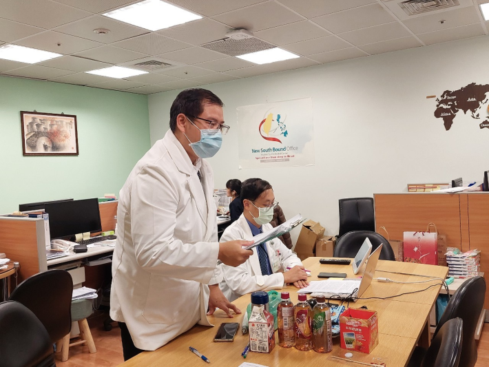 2021/11/04(四)新南向中醫藥暨針灸遠距進階跨國講座: Tui-Na (Massage) on Sport Injury。