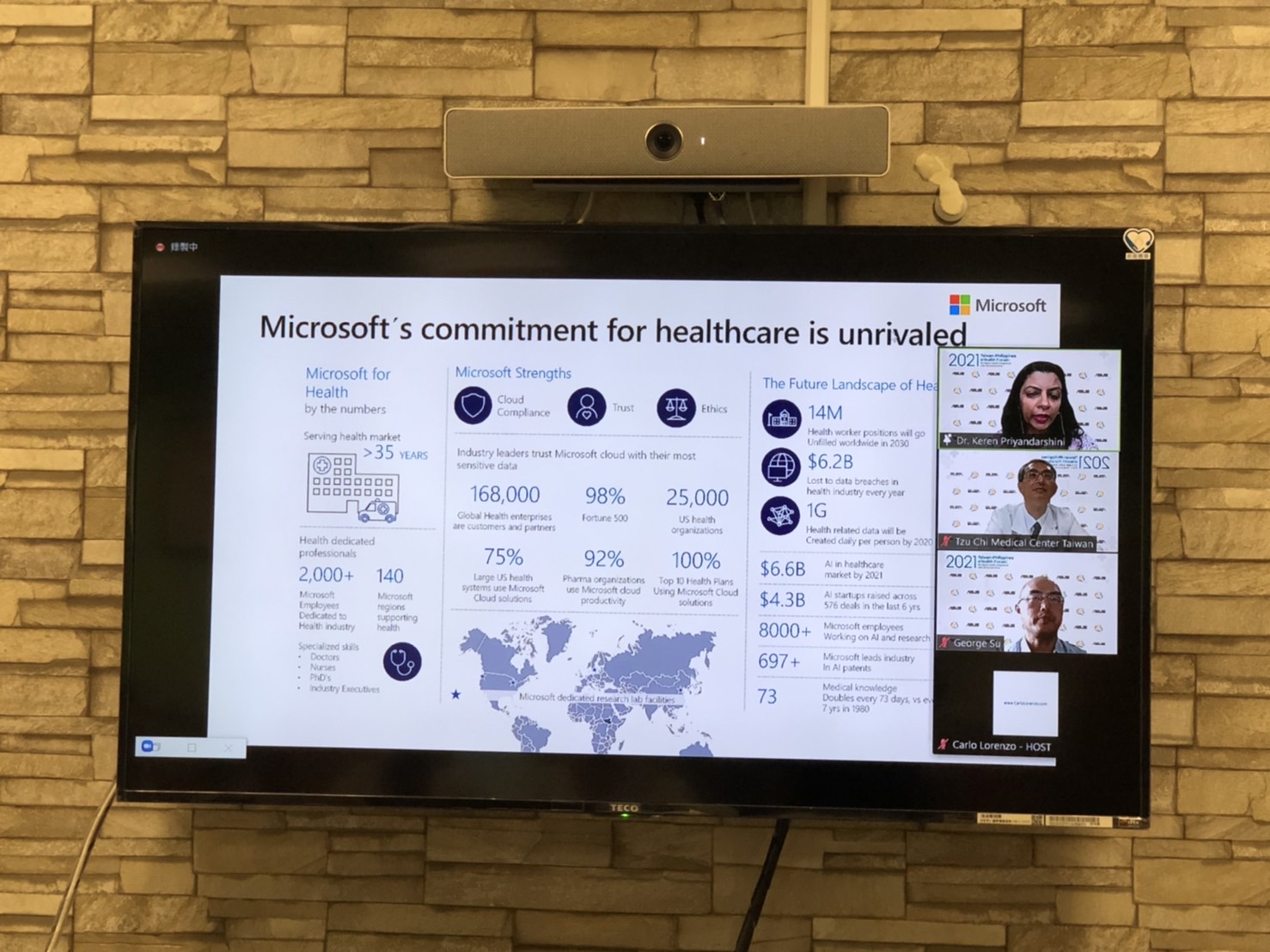 右圖：菲律賓微軟亞洲健康產業Keren Priyadarshini總經理（右上角），介紹智慧健康照護及解決方案。（攝影／王亞慧）